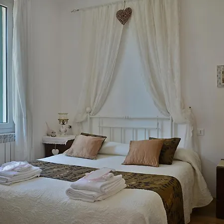 Casa Cino Feriehus Imperia
